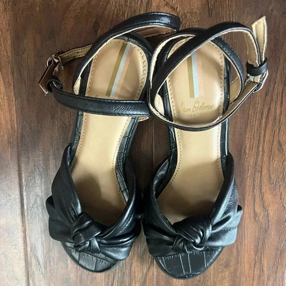 Sam Edelman Ingrid Sandal- NWOT size 1 - Picture 2 of 7